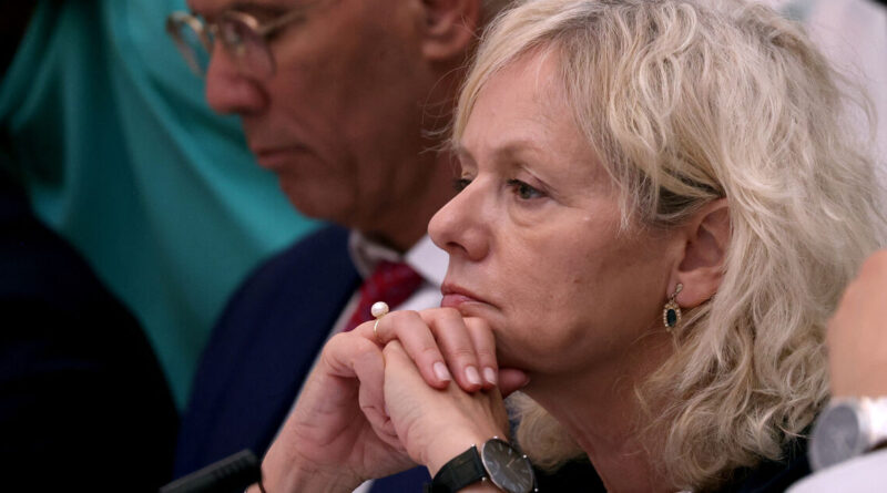 Israeli Supreme Court rules against government's dismissal of attorney general