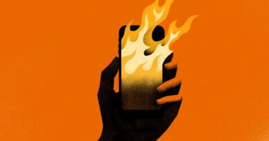 NY Governor Hochul signs bill requiring warning labels on ‘addictive’ social media | TechCrunch