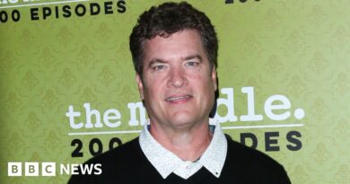 Pat Finn, US actor in TV shows Friends and The Middle, dies at 60