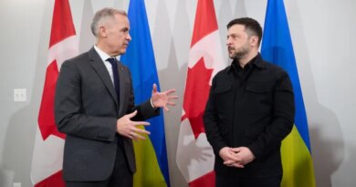 HANDOUT / UKRAINIAN PRESIDENTIAL OFFICE / AFPCopy Photo by HANDOUT / UKRAINIAN PRESIDENTIAL OFFICE / AFP This handout photograph taken on December 27, 2025 and released by the Ukrainian Presidential Office shows Ukraine's President Volodymyr Zelensky (R) and Canadian Prime Minister Mark Carney speaking to the press as they meet in Halifax, Nova Scotia, Canada. Establishing a lasting peace in Ukraine requires "a willing Russia," Carney said Saturday, denouncing the "barbarism" of Moscow's latest bombardment of Kyiv as he met with Zelensky.