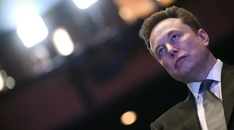 Tesla offers new deals as it races to avoid another sales decline