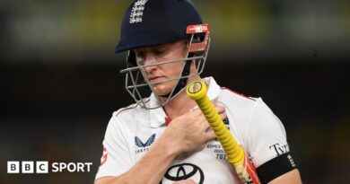 A split images of Mitchell Starc batting and Mitchell Johnson in the aftermath of bowling a delivery