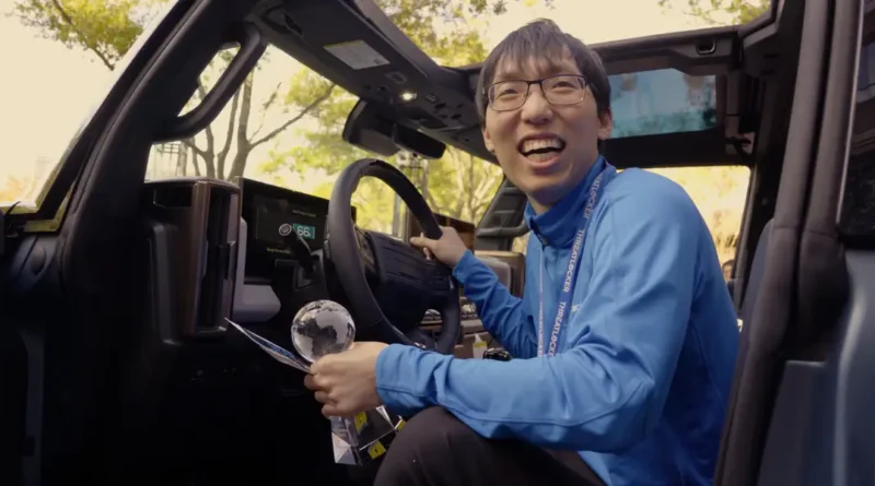 This company gives away free trips and luxury cars to its top employees every year