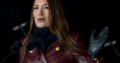 Trump administration threatens to withhold food assistance from 21 states