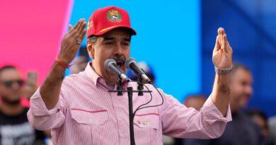 Venezuela’s Maduro confirms ‘cordial’ call with Trump amid tensions with US