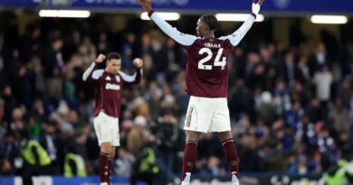 Villa come back at Chelsea, while Arsenal and Man City win again