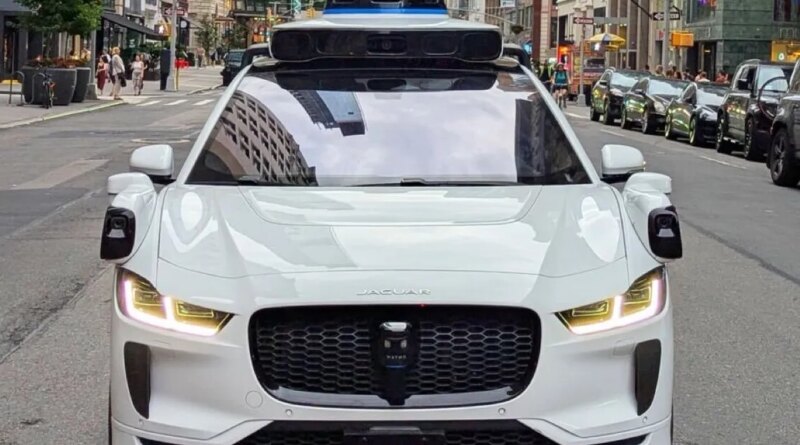 Waymo explains why its robotaxis got stuck during the SF blackout | TechCrunch