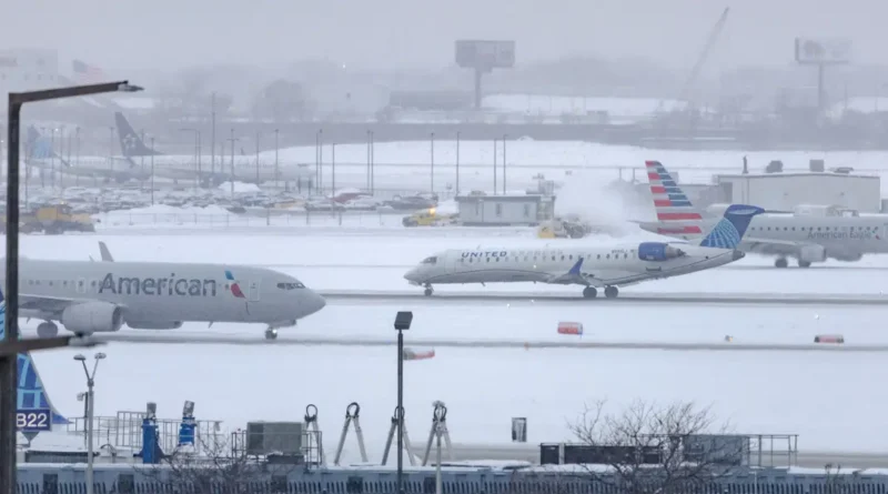 'Misery Map' shows holiday travel chaos on both coasts with canceled and delayed flights