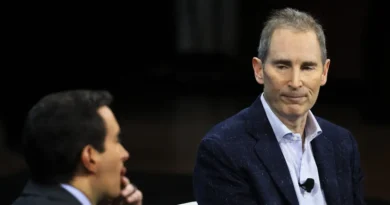 Amazon expected to cut thousands more corporate jobs soon