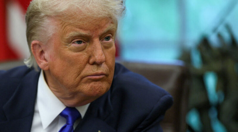 Amid mass Iran protests, Trump takes cautious approach