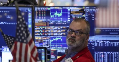 Crude oil prices rise after Maduro ouster as Wall Street braces for a big week that will put the U.S. economy back on Trump's radar | Fortune