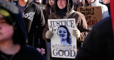 DOJ says won’t investigate ICE agent’s fatal shooting of Renee Good