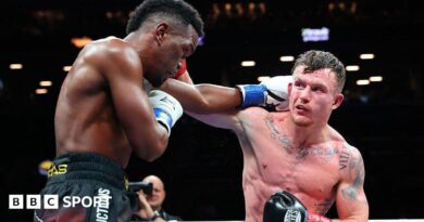 Dalton Smith lands a right against Subriel Matias in New York