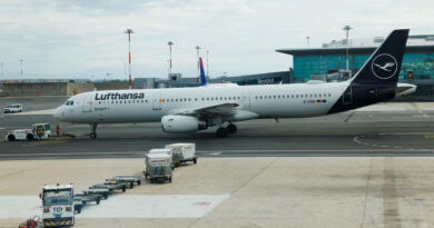 European airlines continue to avoid Iran and Iraq despite airspace reopening