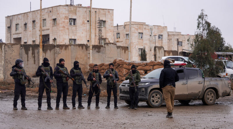 Exclusive-US slows transfers of Islamic State detainees to Iraq, sources say