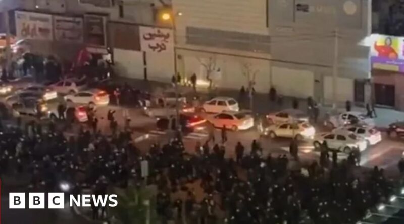 Huge anti-government protests in Tehran and other Iranian cities, videos show