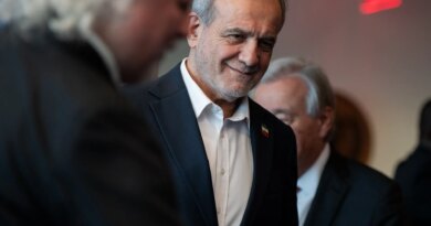 Iran president tells Saudi crown prince that US threats cause instability