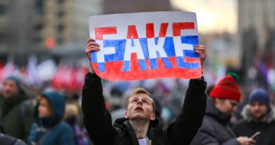 Irony alert: Hallucinated citations found in papers from NeurIPS, the prestigious AI conference | TechCrunch