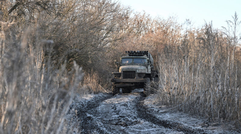 Kremlin sticks to demand that Ukraine cede all of Donbas in talks, TASS reports