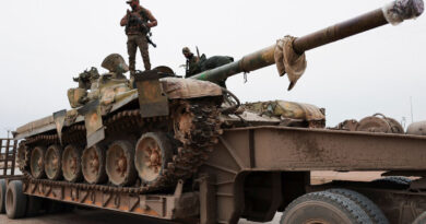 Kurdish commander calls on US to 'intervene forcefully' in Syria clashes