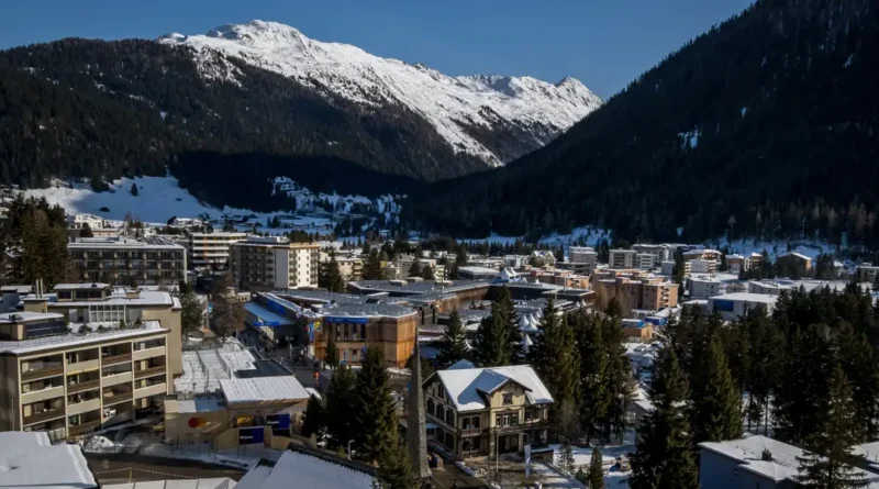 Live updates: Davos 2026 begins, business and world leaders arrive