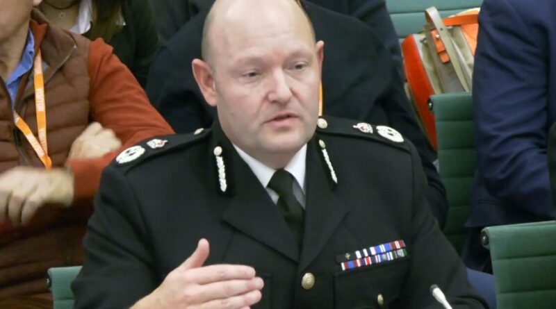 Local UK police chief retires amid Maccabi fan ban row