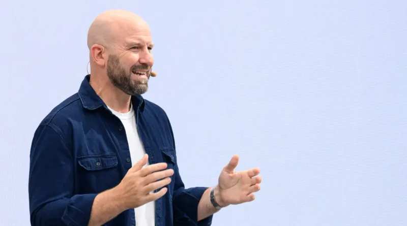 Meta's Reality Labs chief is calling the 'most important' meeting of the year and says employees should show up in person