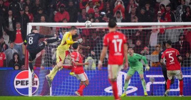 Anatoliy Trubin of Benfica scores his team's fourth goal