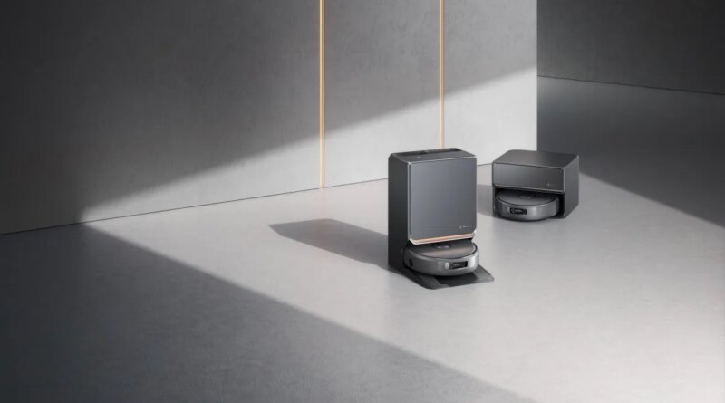 A picture of a Narwal Flow 2 robo vacuum cleaner