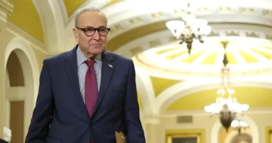 Odds of a government shutdown slip on Polymarket and Kalshi