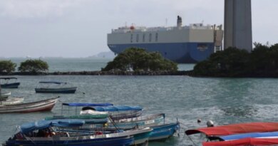 epa12662602 A cargo ship leaves a lock on the Panama Canal in Panama City, Panama, 19 January 2026. Official data showed that Panama’s Monthly Economic Activity Index grew 4.37 percent year-on-year in November, supported by sectors including transportation, construction and finance. EPA/Carlos Lemos