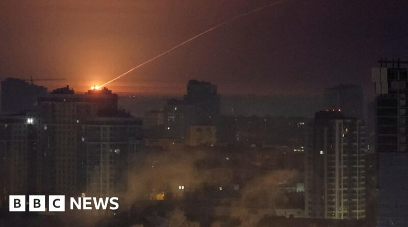 Russian strikes again leave half of Kyiv with no heating in winter cold snap