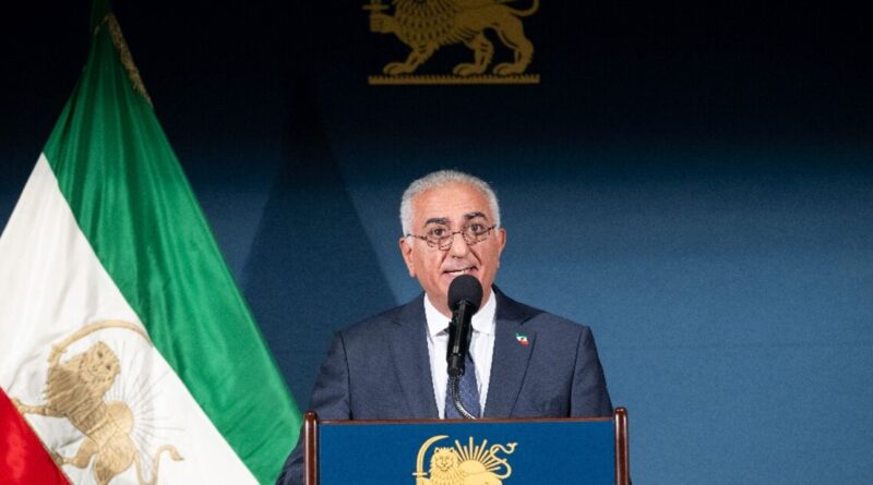 Shah's son confident Iran rulers to fall as Trump holds off