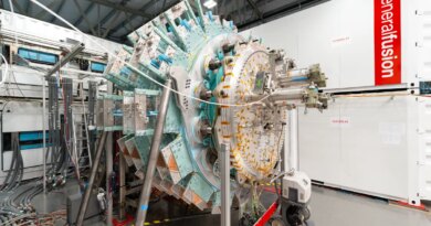 Assembly continues on General Fusion's LM26.