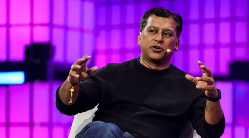 Superhuman's CEO has an 'insane' productivity hack that involves scoring himself weekly