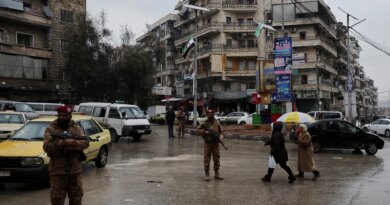 Syrian army sends troops to rural Aleppo to stop any SDF attempt to regroup