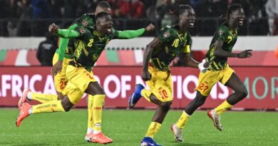 Ten-man Mali beat Tunisia on penalties to book AFCON quarterfinal place