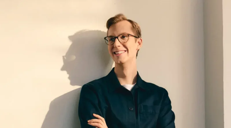 The CEO of $2 billion Harvey rival Legora says he still interviews everyone and asks this question