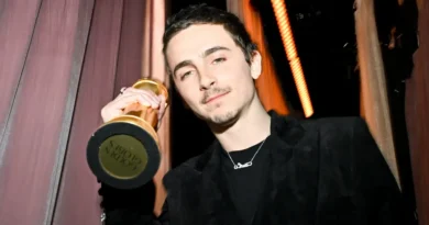 The worst movies 42 Golden Globe winners have been in, according to critics