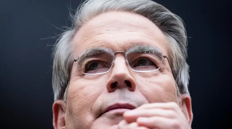 Treasury Secretary Scott Bessent says Trump's Greenland push is about avoiding a 'hot war'