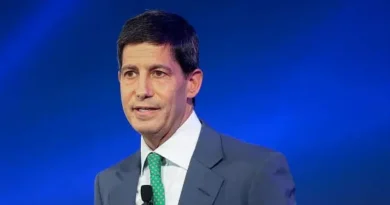 Trump nominates Kevin Warsh to succeed Jerome Powell as Federal Reserve chair
