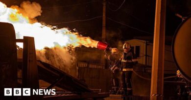 Ukraine condemns 'brutal' Russian strikes ahead of second day of peace talks