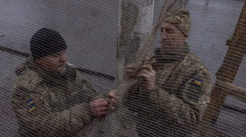 Ukrainian troops were 'stunned' to learn their British trainers don't use anti-drone nets, UK officer says