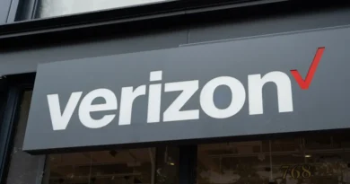 Verizon outage hits users across US
