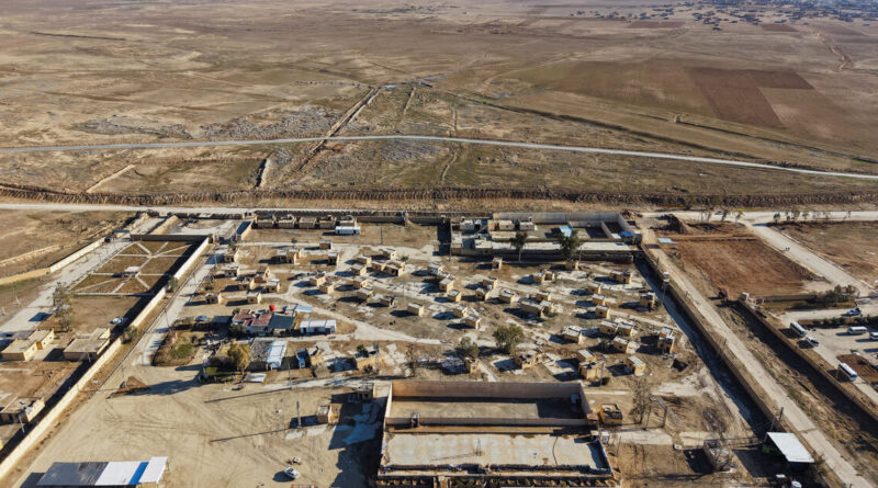 Where are Islamic State detainees in Syria?