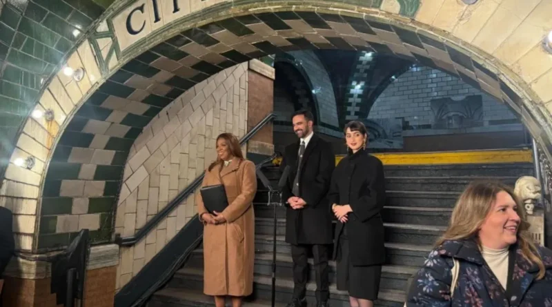 Zohran Mamdani Takes Oath as New York Mayor on Quran