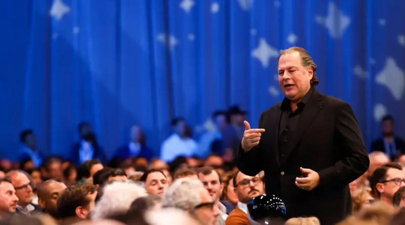 A recording of CEO Marc Benioff's keynote was posted on Salesforce's internal site. His jokes about ICE weren't included.