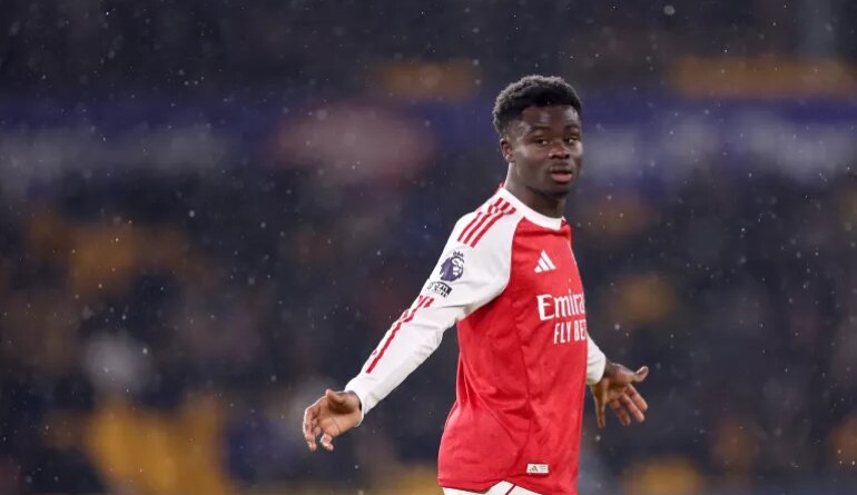 WOLVERHAMPTON, ENGLAND - FEBRUARY 18: Bukayo Saka of Arsenal during the Premier League match between Wolverhampton Wanderers and Arsenal at Molineux on February 18, 2026 in Wolverhampton, England. (Photo by Carl Recine/Getty Images)