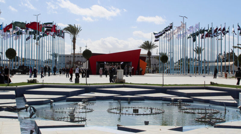 At Damascus book fair, Islamist titles and Kurdish culture echo big shifts