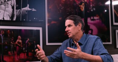 Bill Gurley says that right now, the worst thing you can do for your career is play it safe | TechCrunch